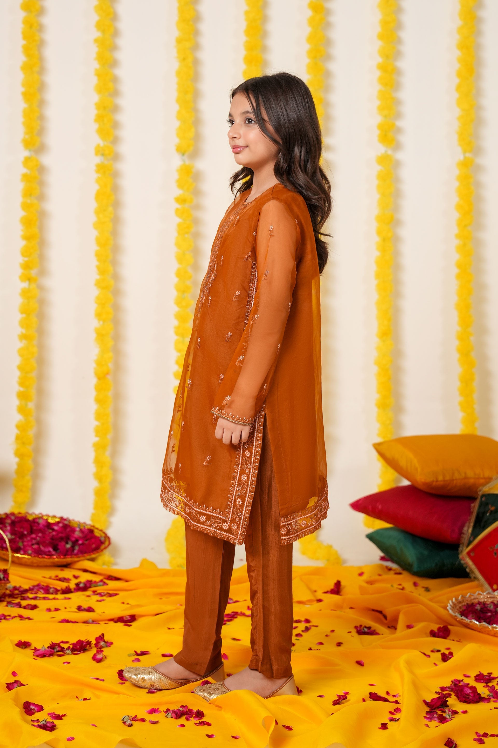 Amber Glow Organza Suit – Festive Eid & Wedding Wear for Girls