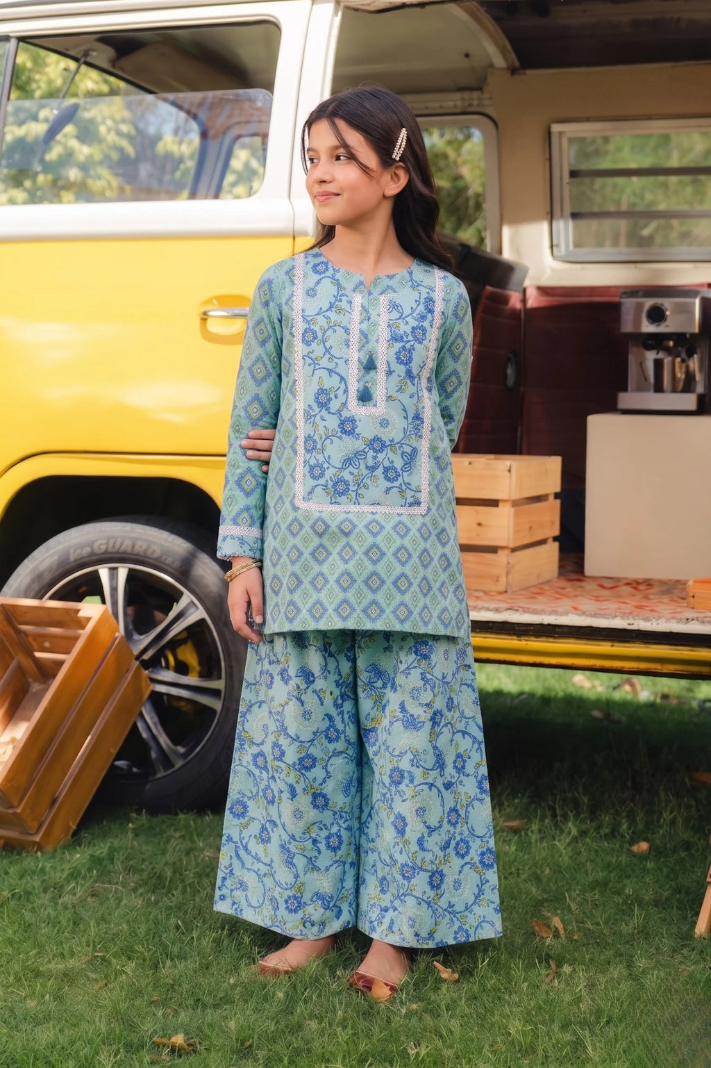 Floral Print Digital Lawn Co-Ord Set with Traditional Farshi Shalwar